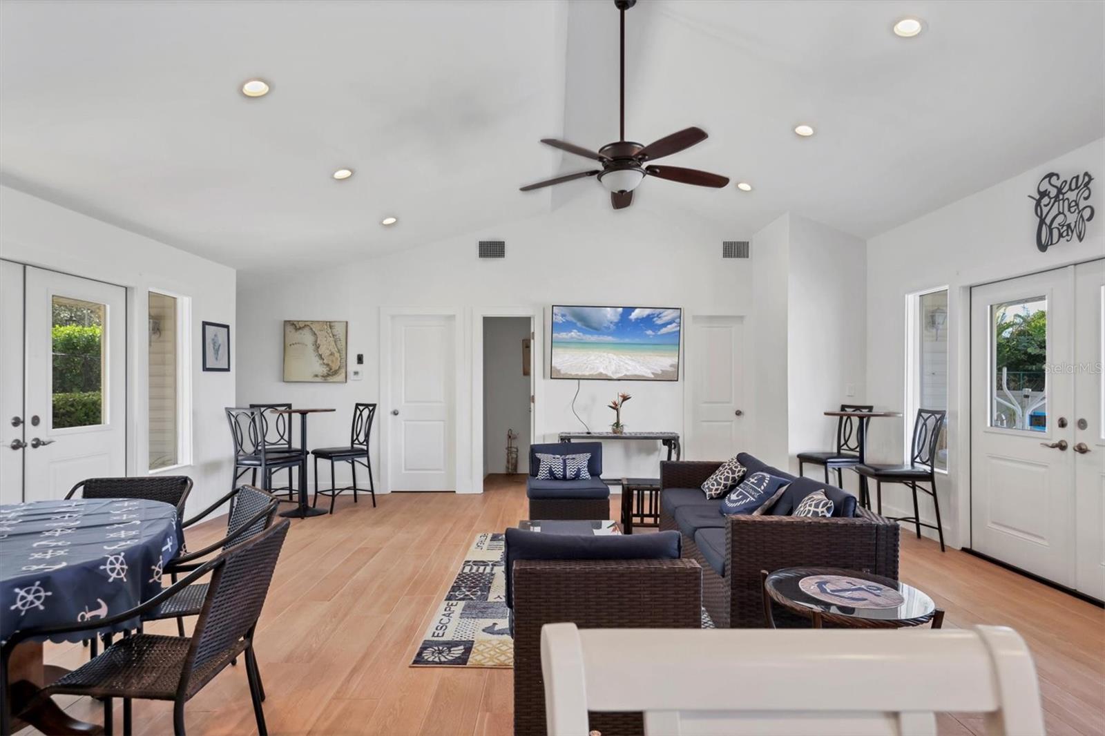 BAYAN HOUSE SARABAY COVE - Residential