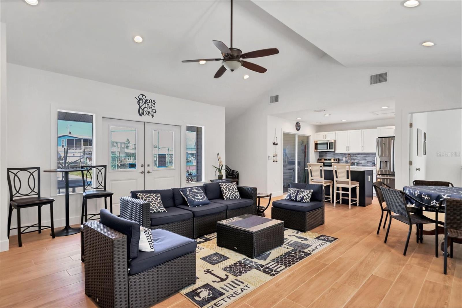 BAYAN HOUSE SARABAY COVE - Residential