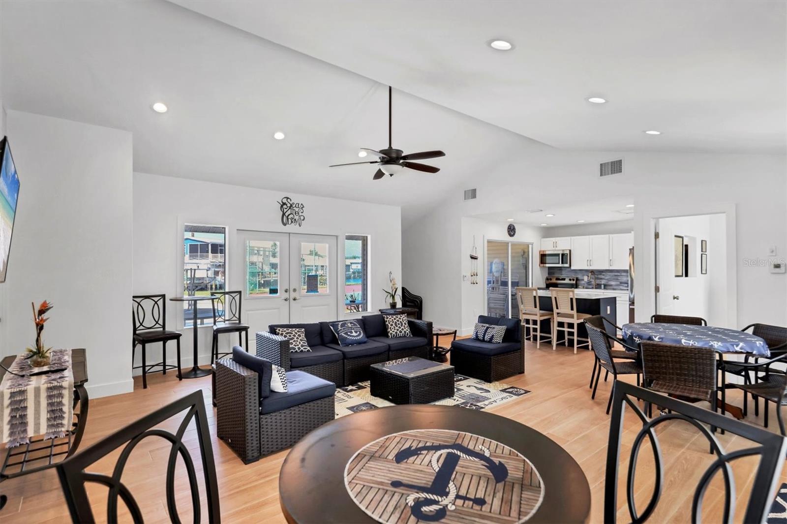 BAYAN HOUSE SARABAY COVE - Residential