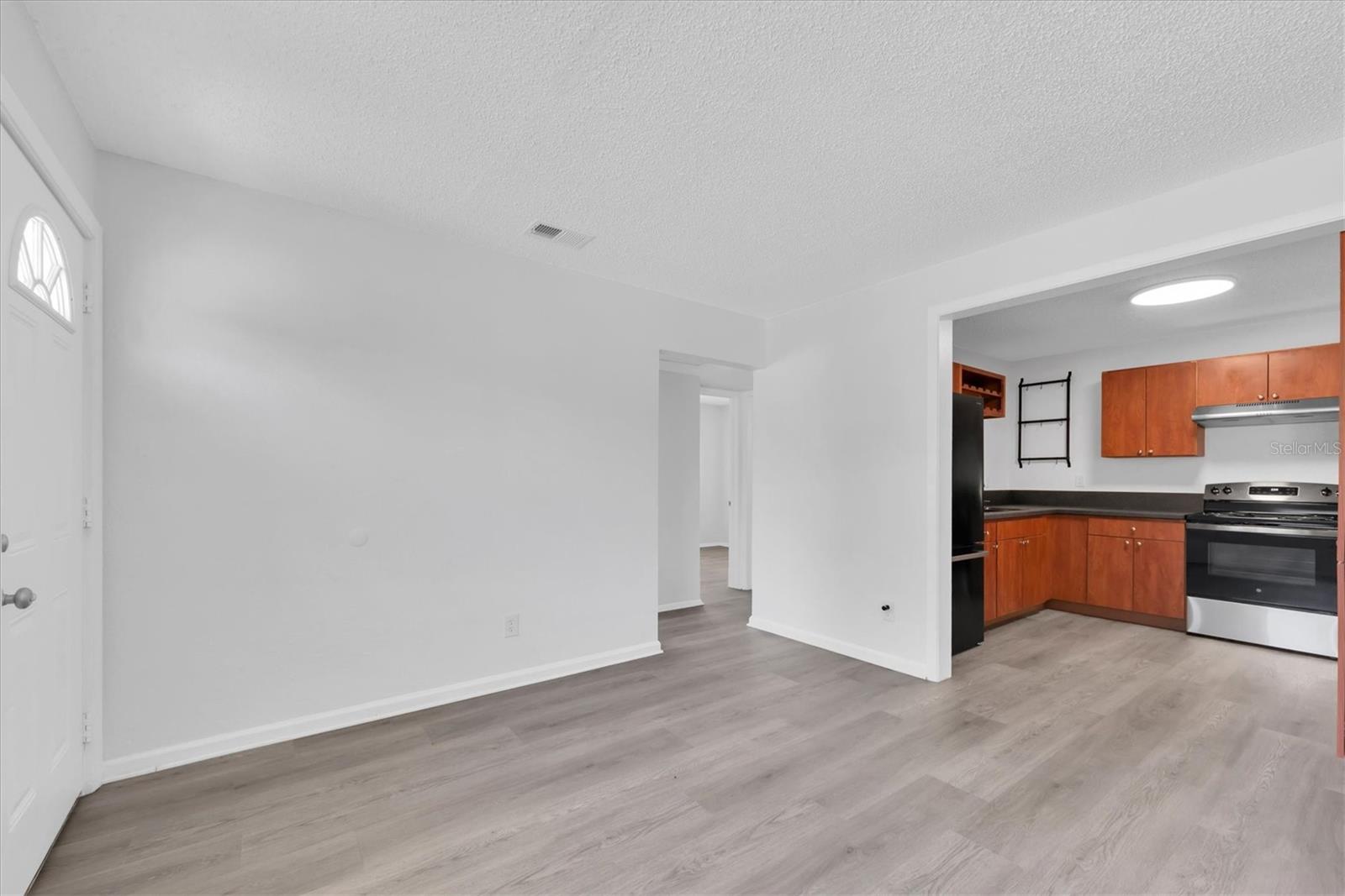 VINSETTA PARK ANNEX - Residential Lease