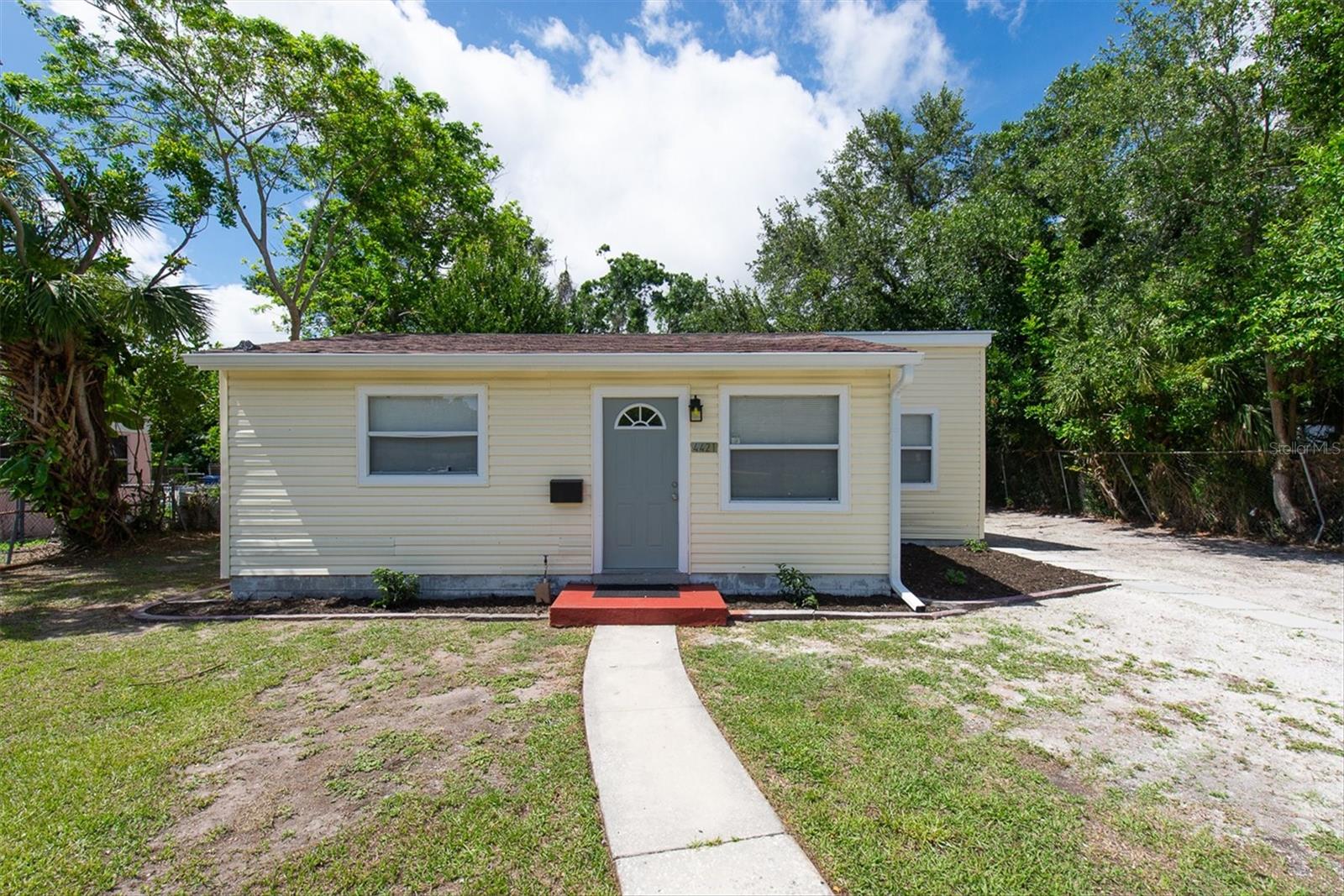 VINSETTA PARK ANNEX - Residential Lease