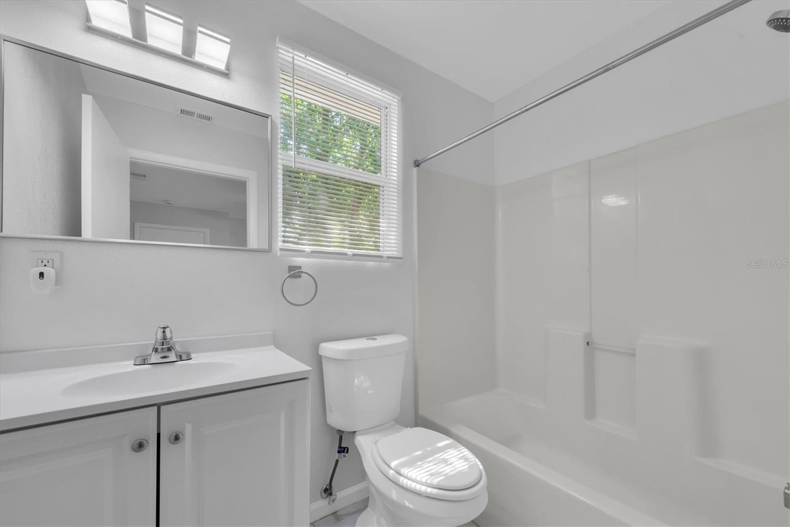 VINSETTA PARK ANNEX - Residential Lease