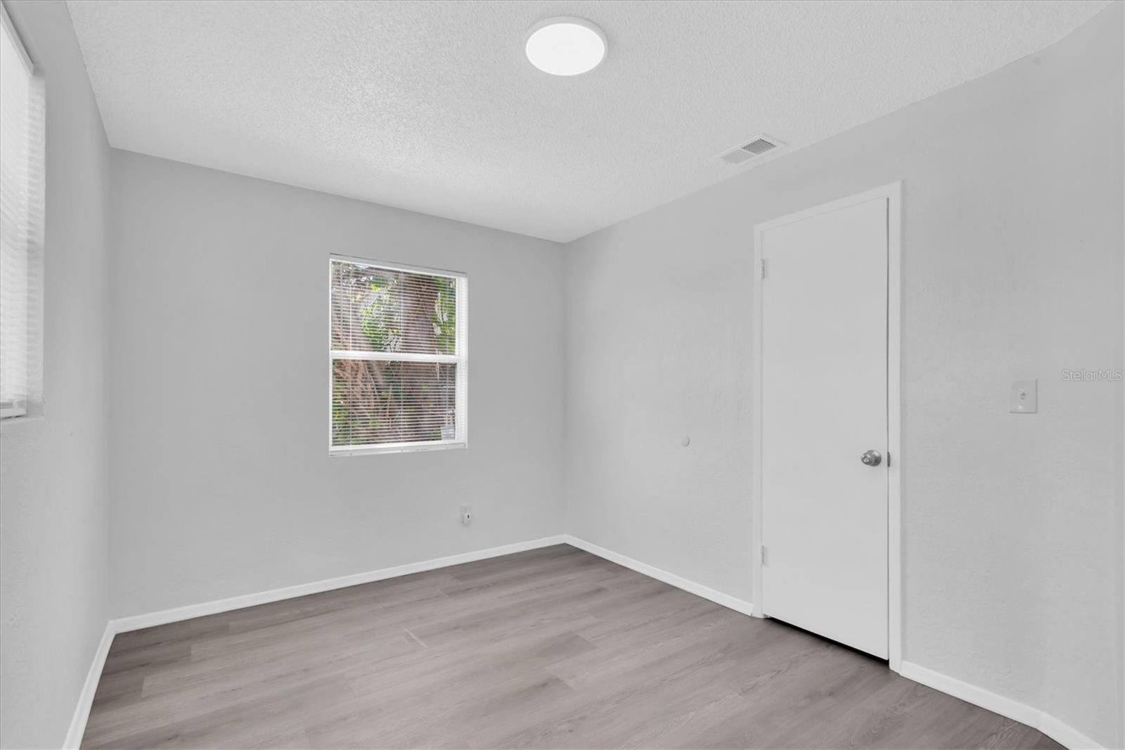 VINSETTA PARK ANNEX - Residential Lease