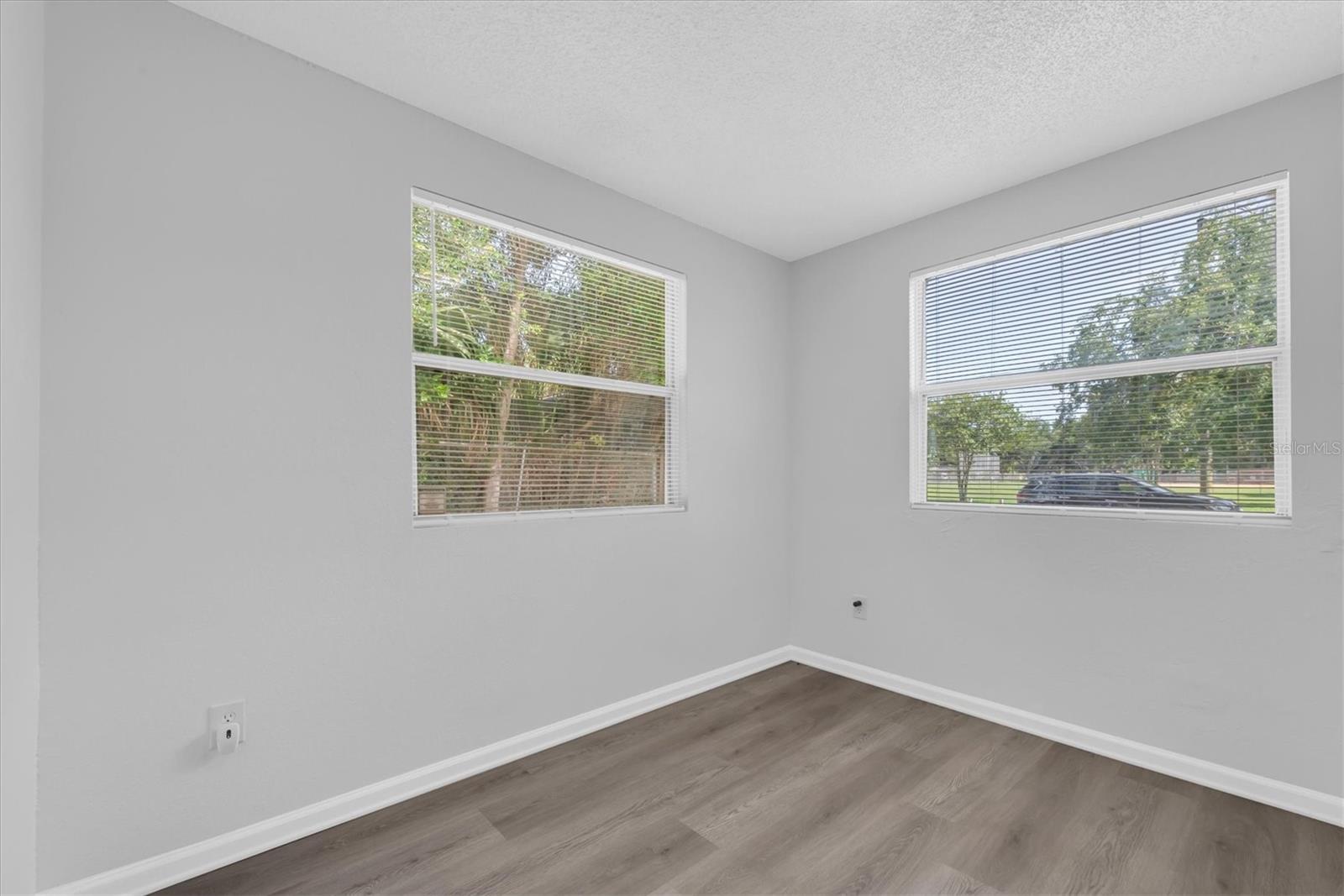 VINSETTA PARK ANNEX - Residential Lease