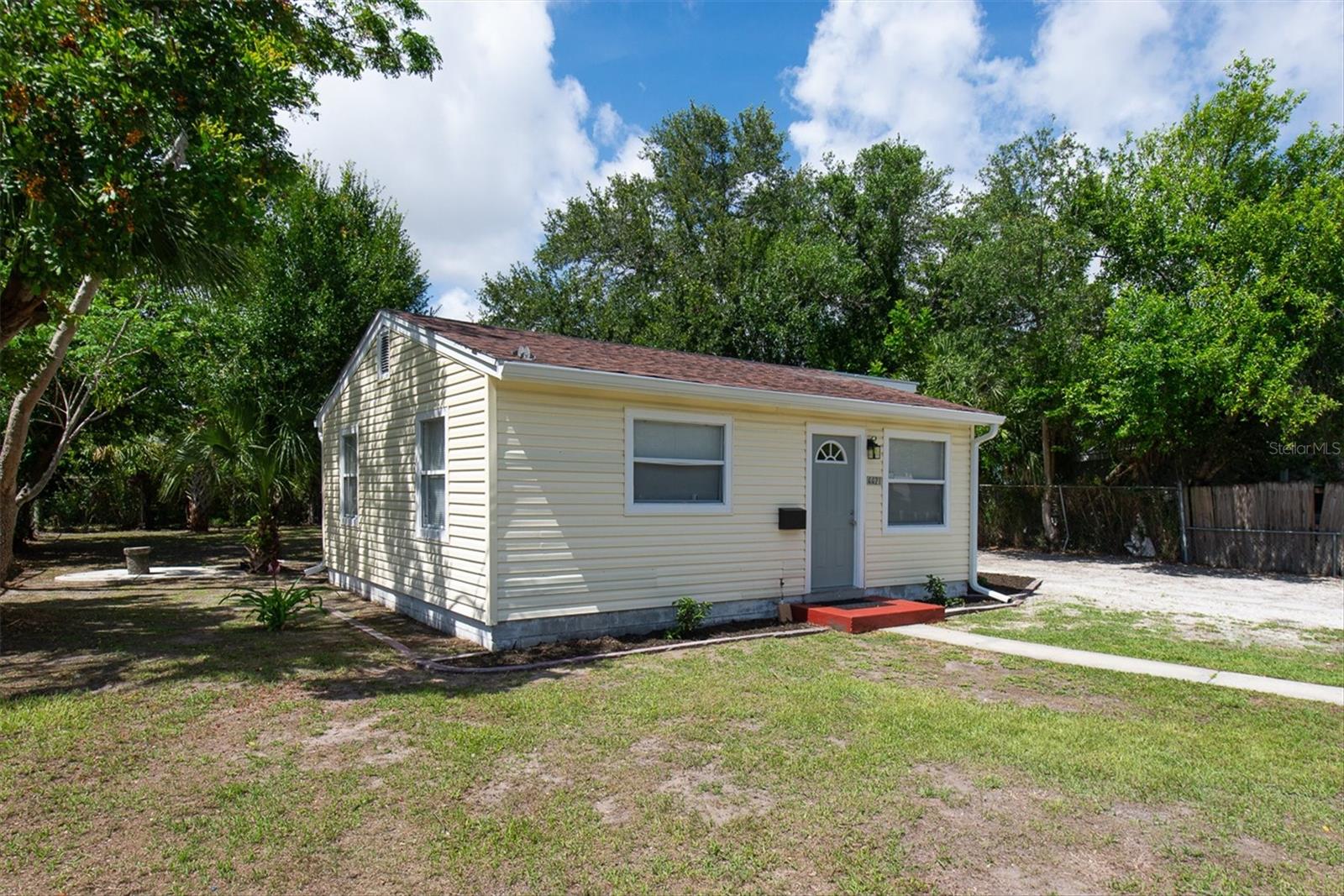 VINSETTA PARK ANNEX - Residential Lease