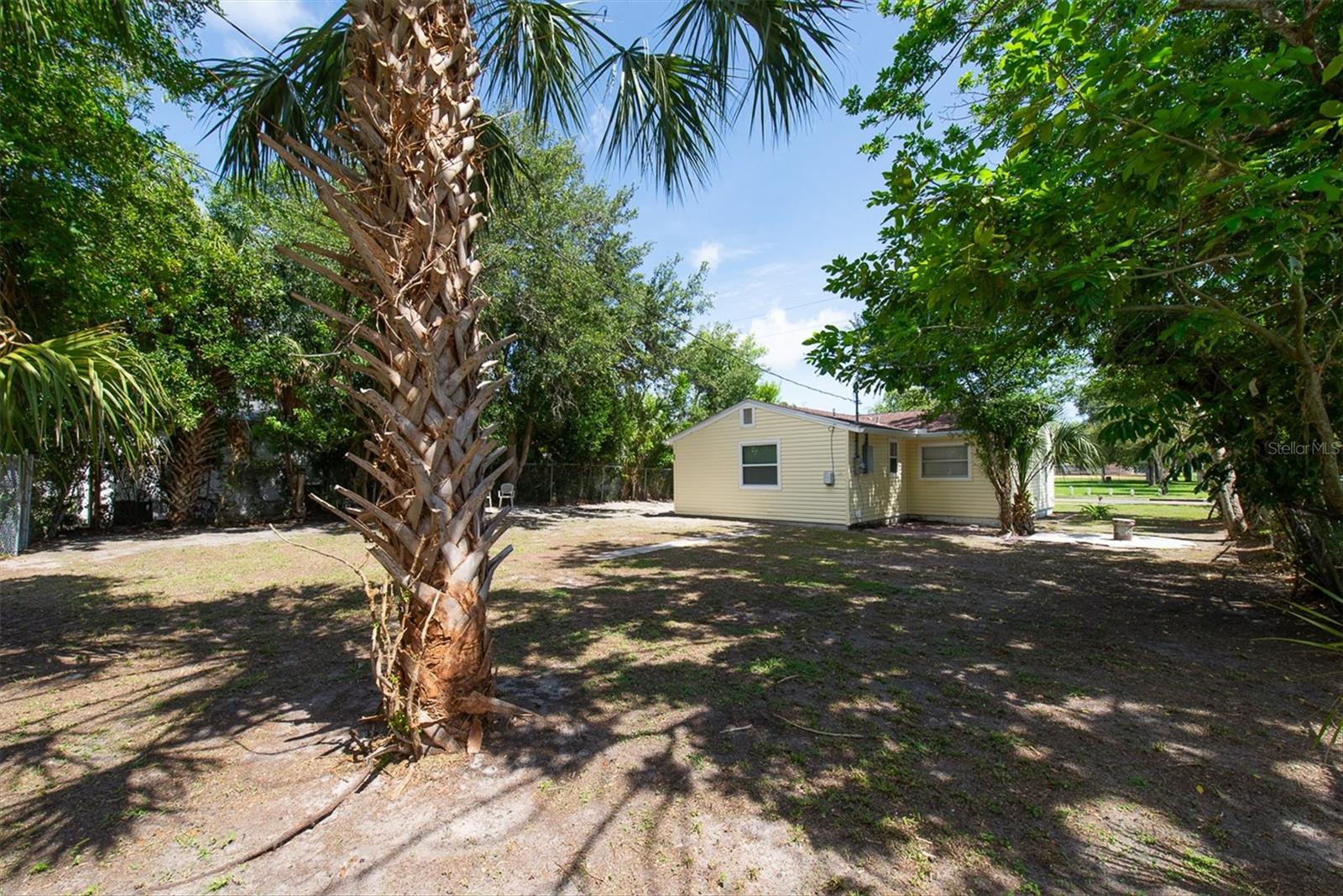 VINSETTA PARK ANNEX - Residential Lease
