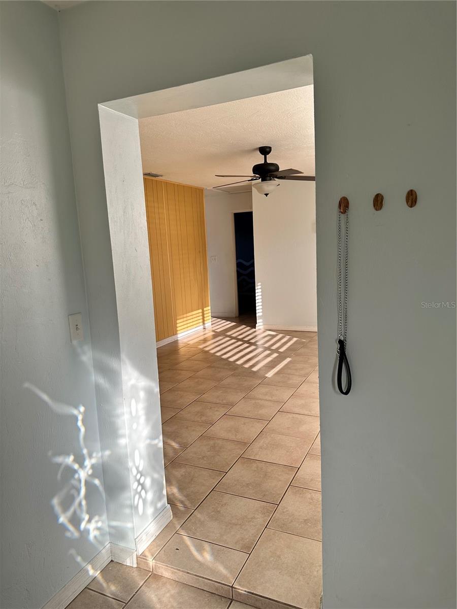 2627 QUEEN PALM DRIVE