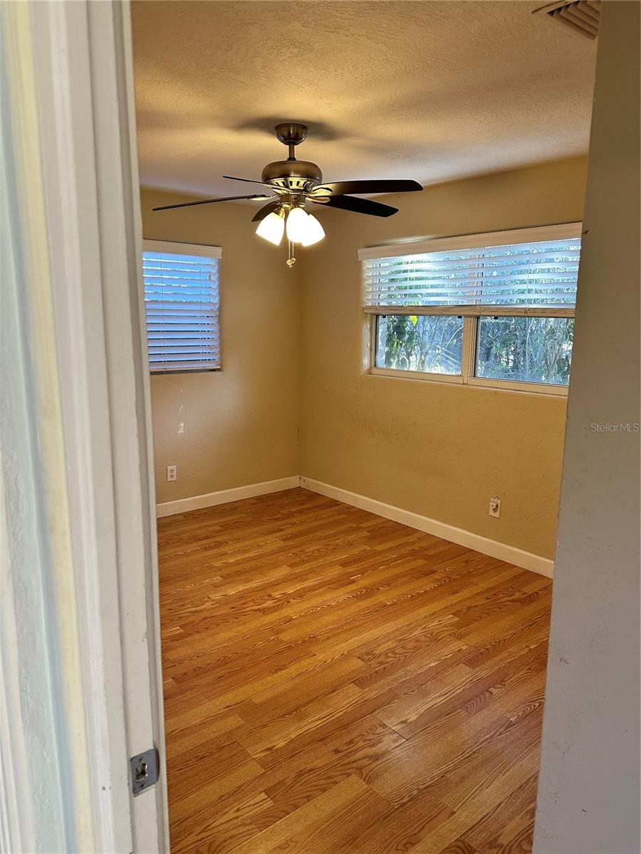 FLORIDA SHORES - Residential