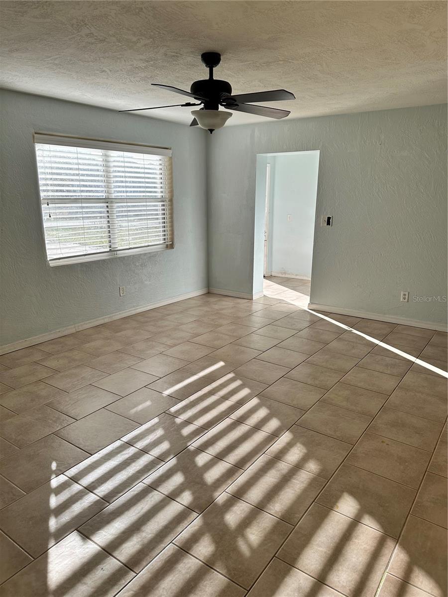 FLORIDA SHORES - Residential