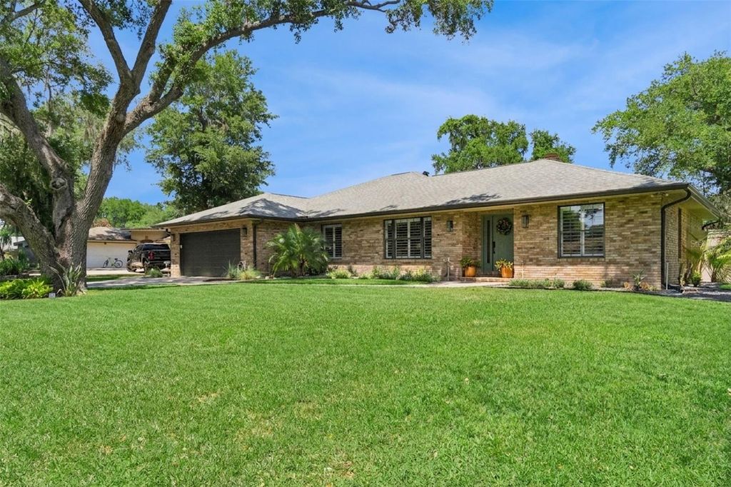Photo of 1813 Admiral Court, Kissimmee, FL 34744 (MLS # O6401628)