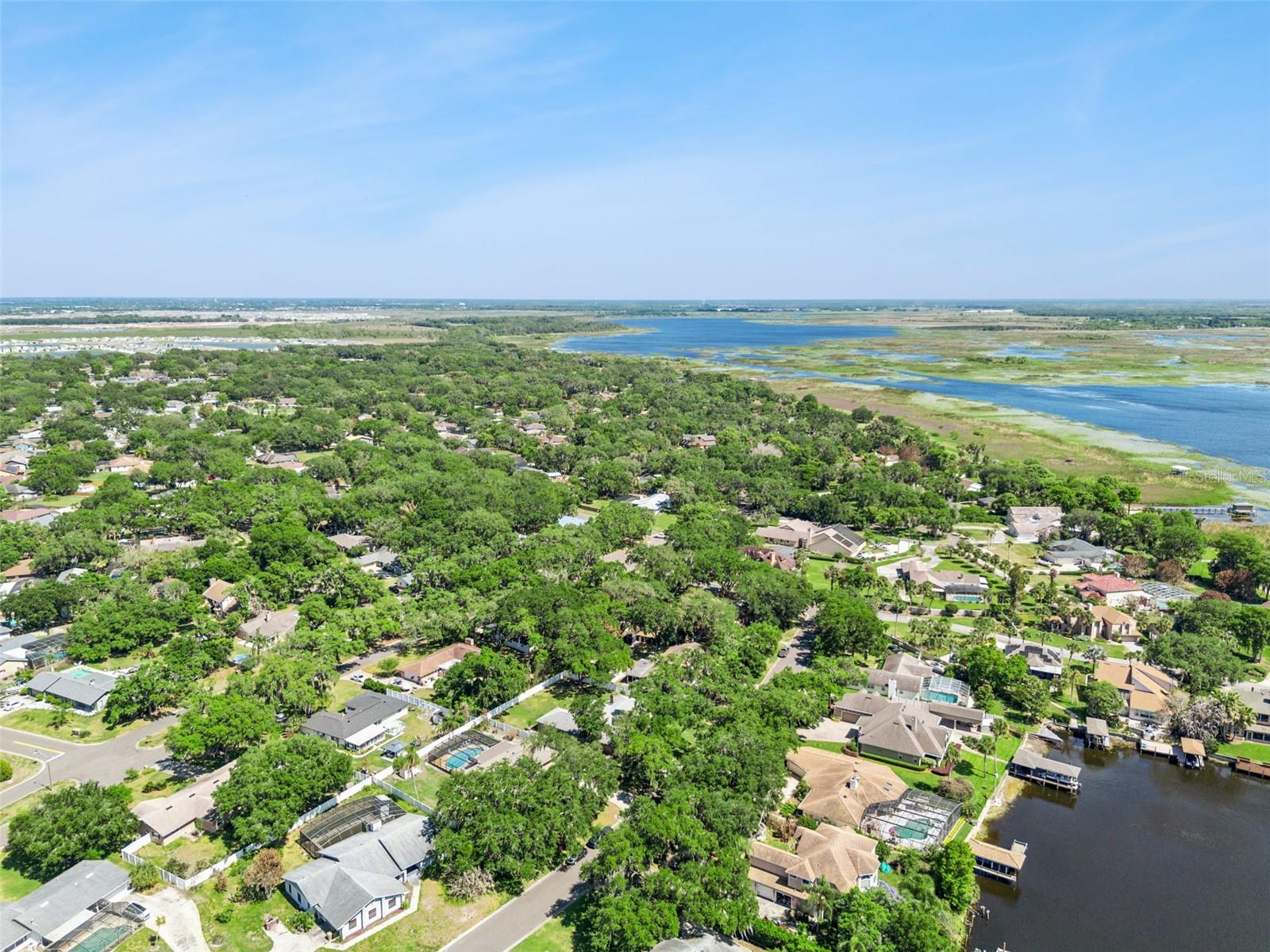 HARBOUR OAKS UNIT 1 - Residential