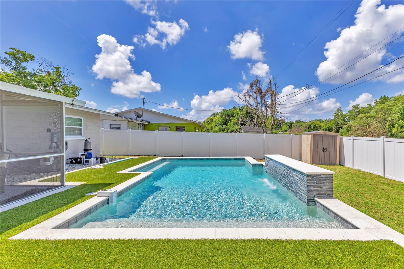 MALIBU GROVES SECOND ADD - Residential