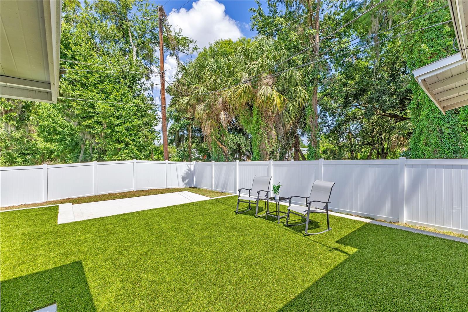 MALIBU GROVES SECOND ADD - Residential