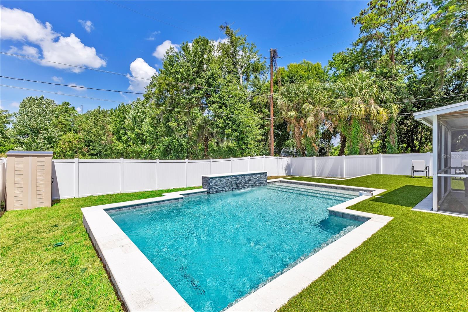MALIBU GROVES SECOND ADD - Residential
