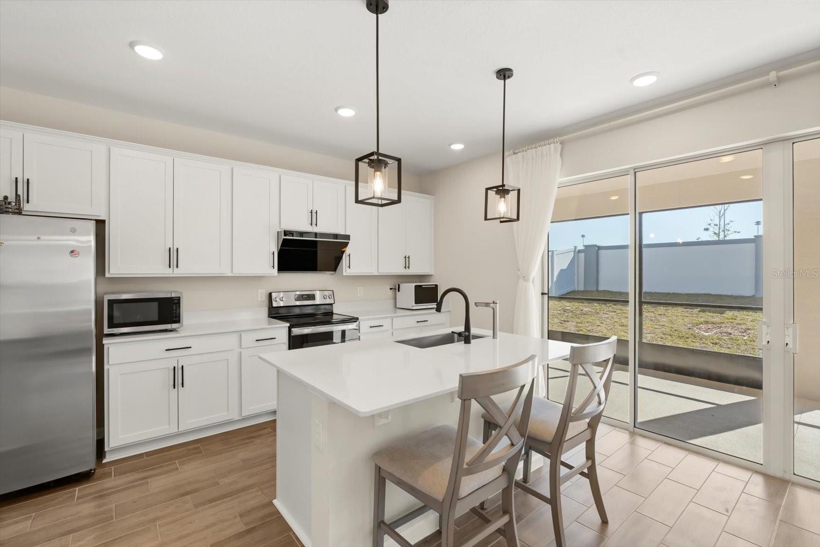 SEASONS AT LAKESIDE FOREST - Residential