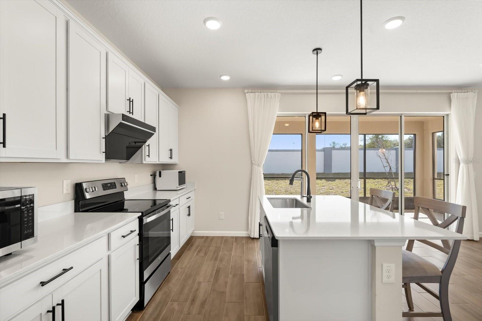 SEASONS AT LAKESIDE FOREST - Residential