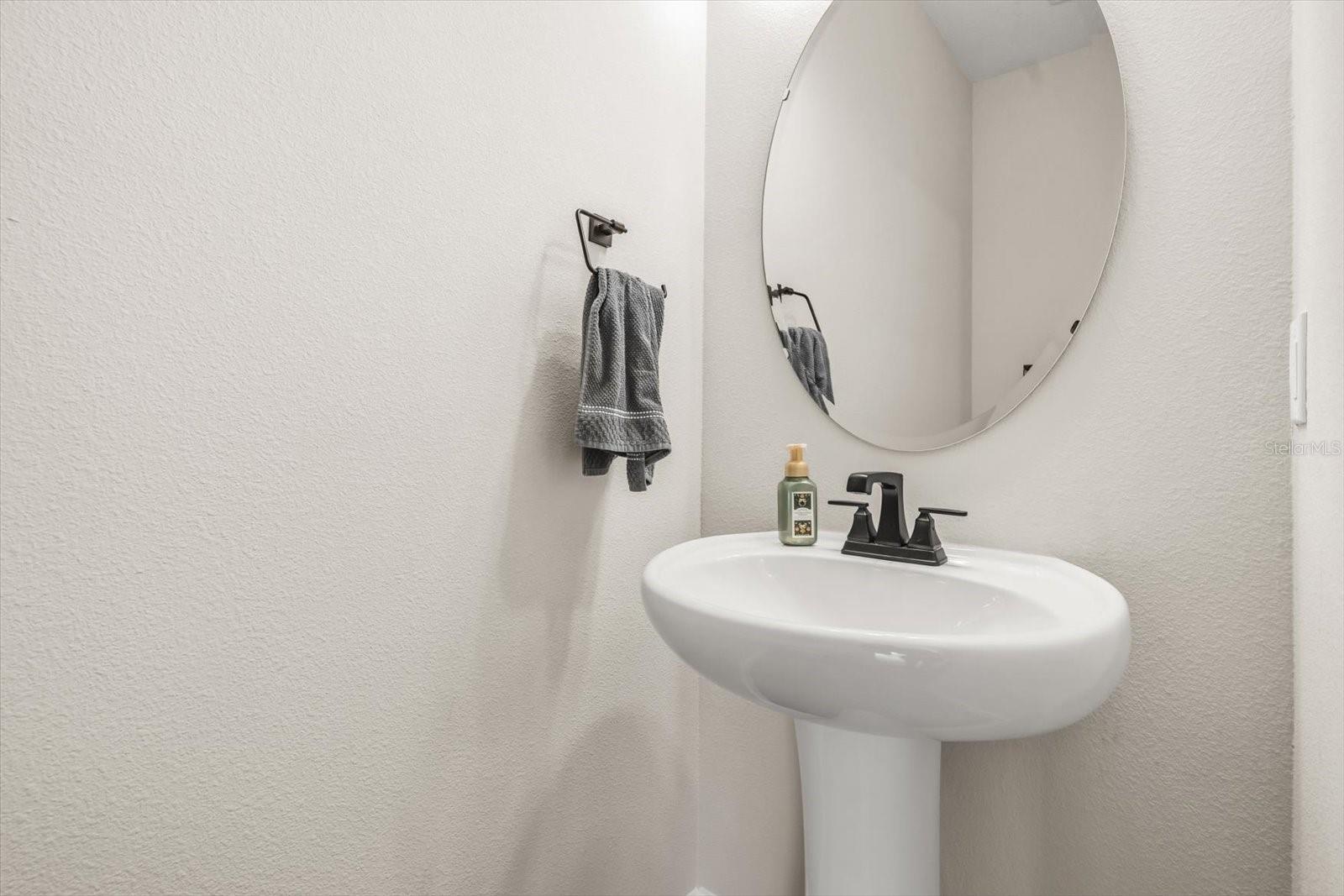 SEASONS AT LAKESIDE FOREST - Residential