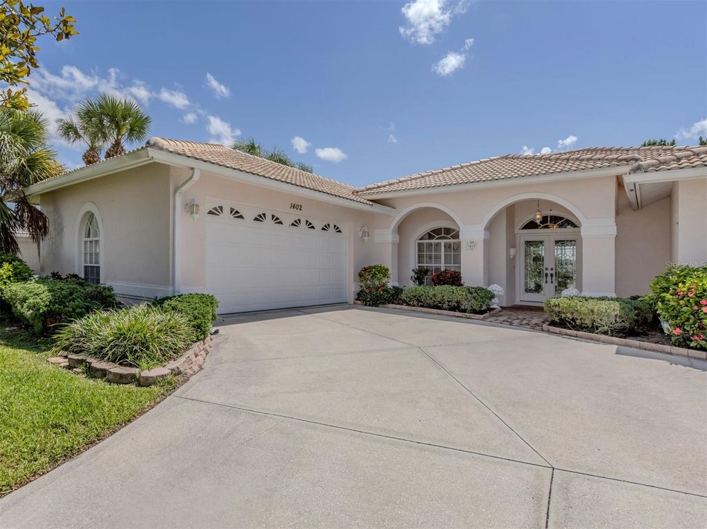 Photo of 1402 Brenner Park Drive, Venice, FL 34292 (MLS # N6141483)