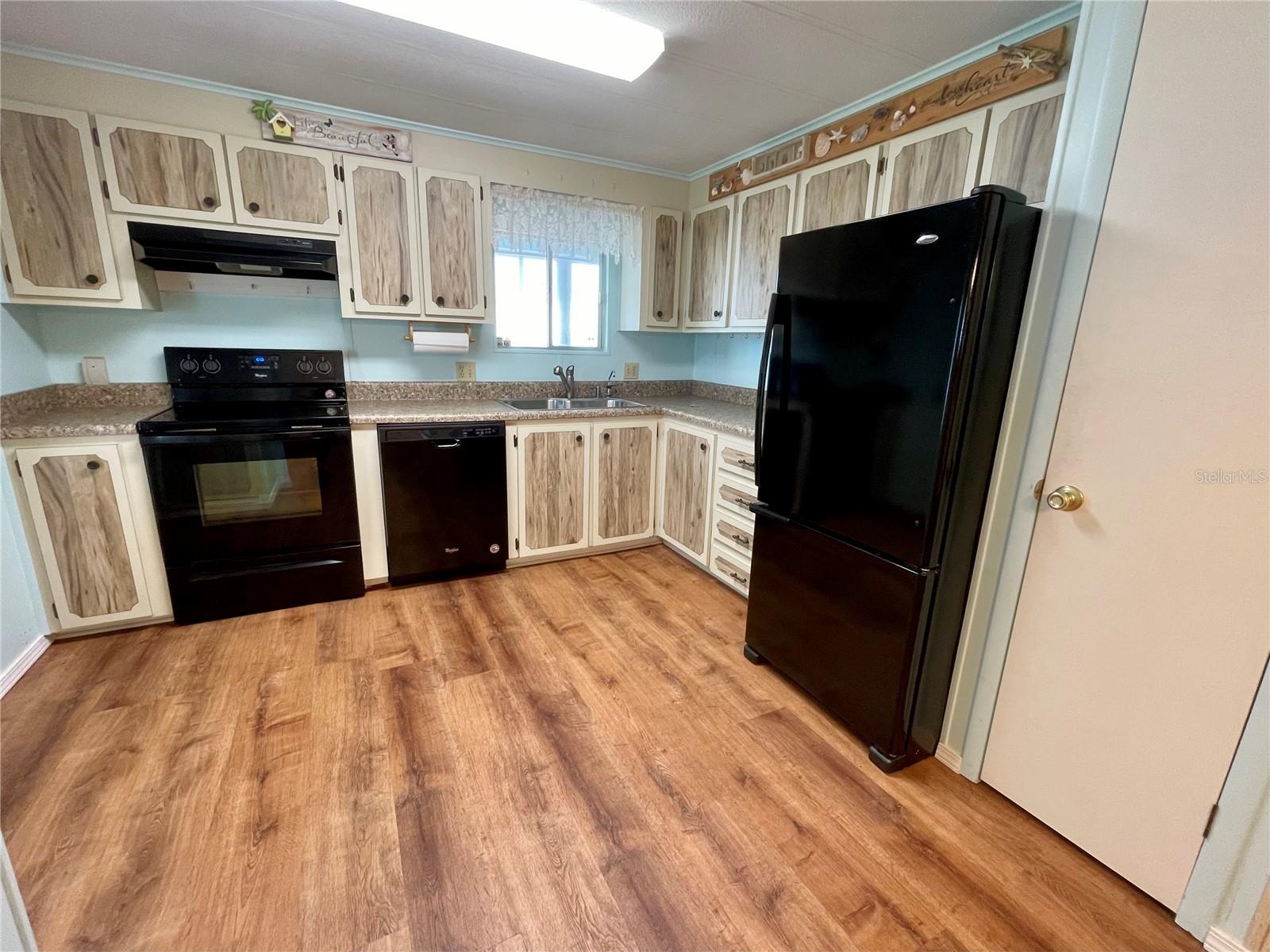 BLUE JAY MOBILE HOME ESTATES CONDO - Residential