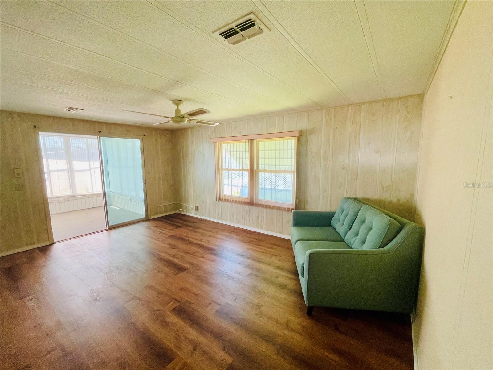 BLUE JAY MOBILE HOME ESTATES CONDO - Residential