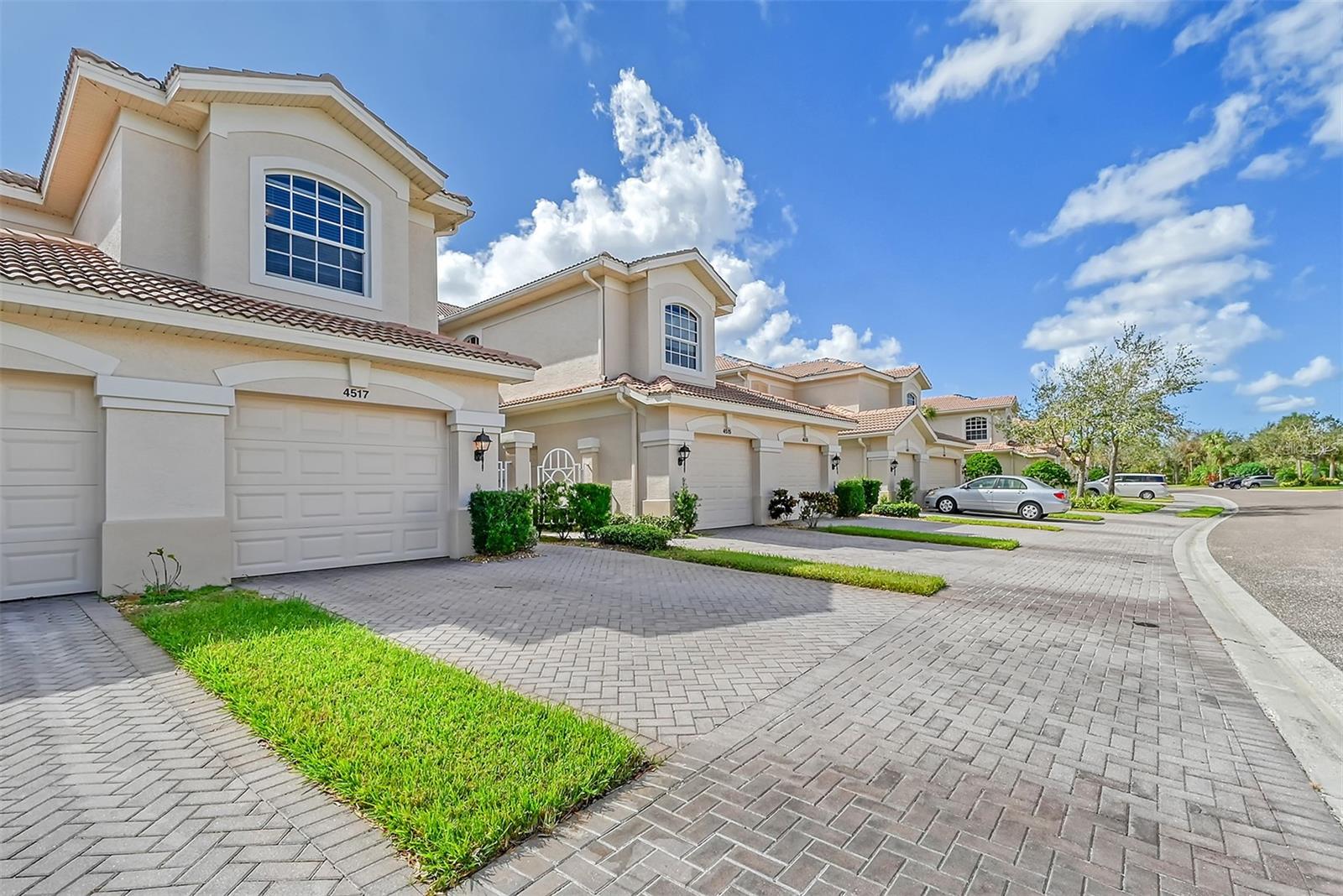 4517 STREAMSIDE COURT 1905