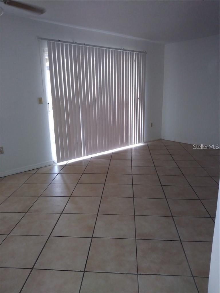 WEST OLDSMAR SEC 1 - Residential Lease
