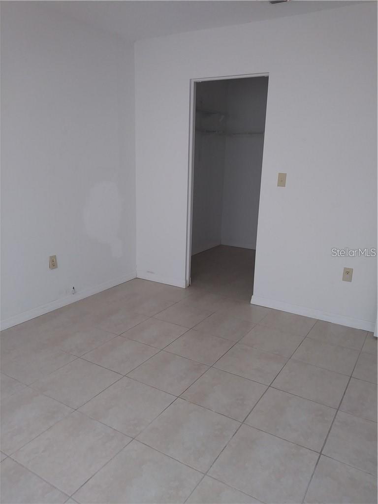 WEST OLDSMAR SEC 1 - Residential Lease