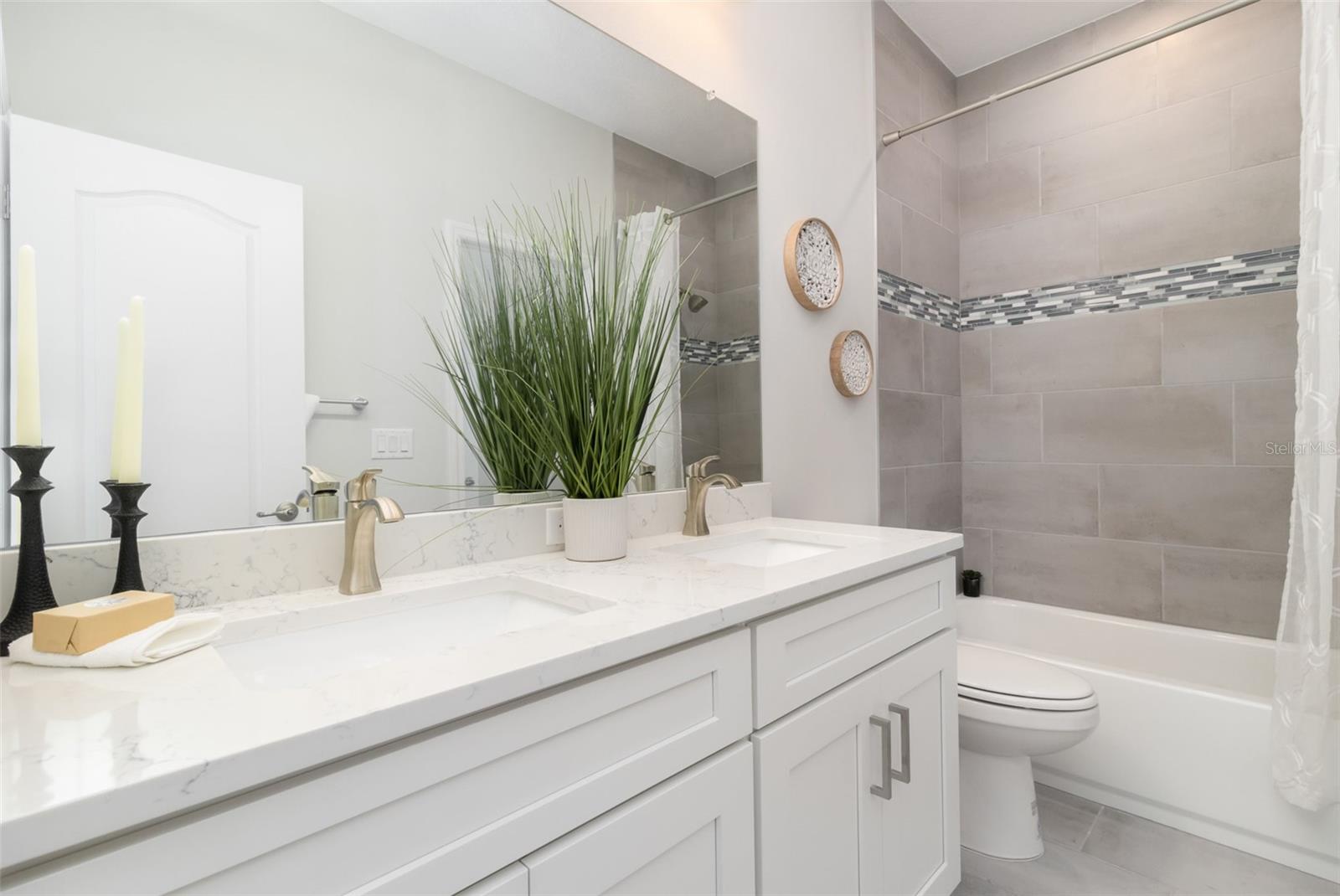 MARION OAKS UN 10 - Residential