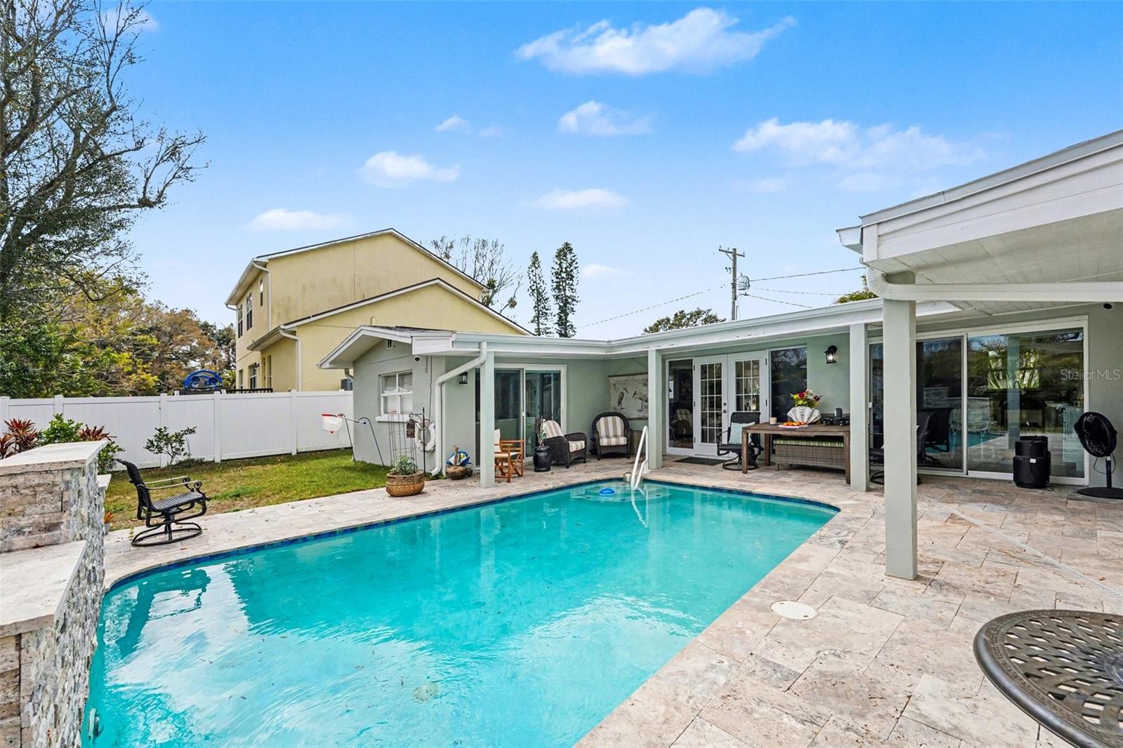 OLDSMAR COUNTRY CLUB ESTATES SEC 1 - Residential