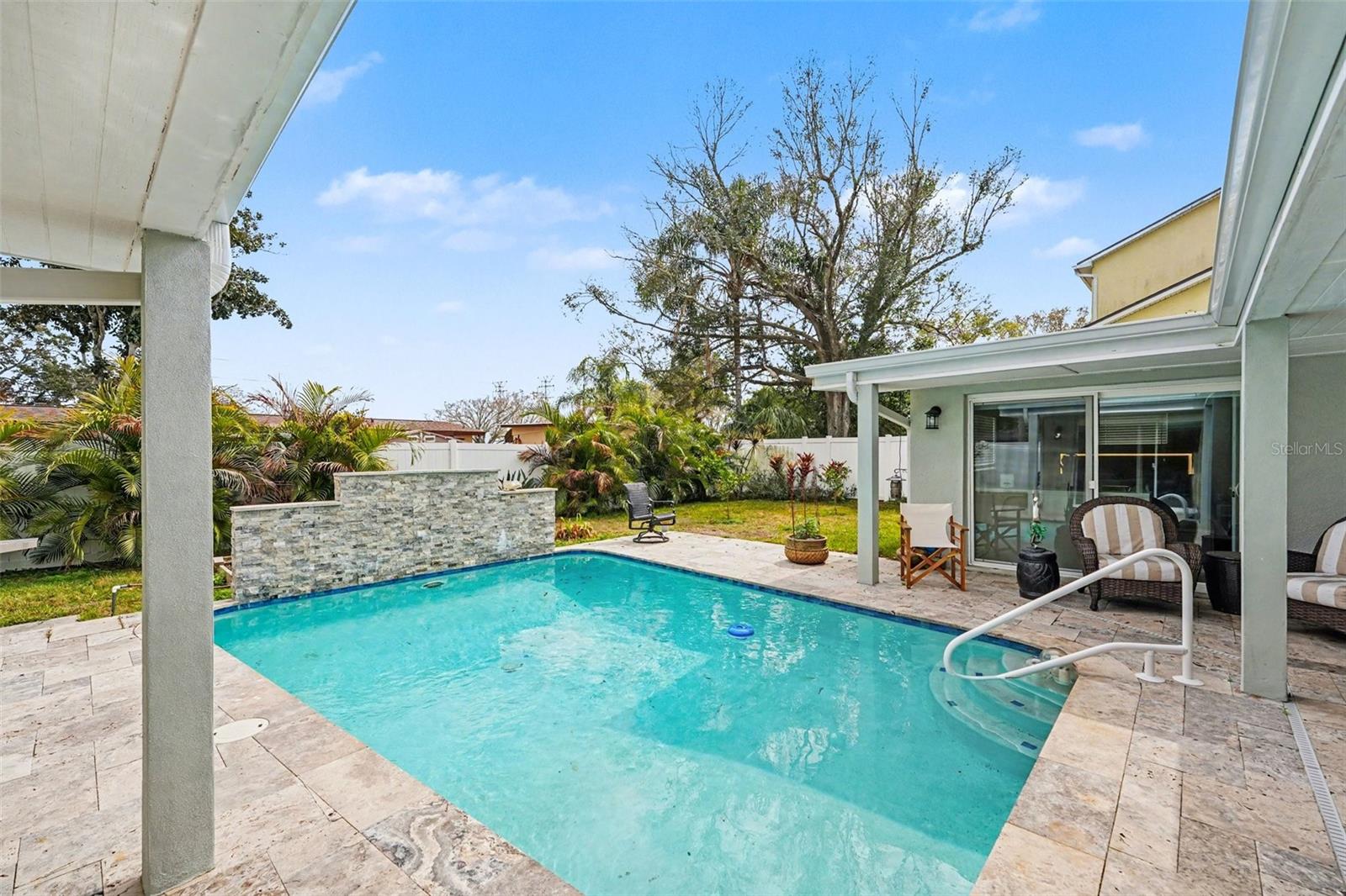 OLDSMAR COUNTRY CLUB ESTATES SEC 1 - Residential