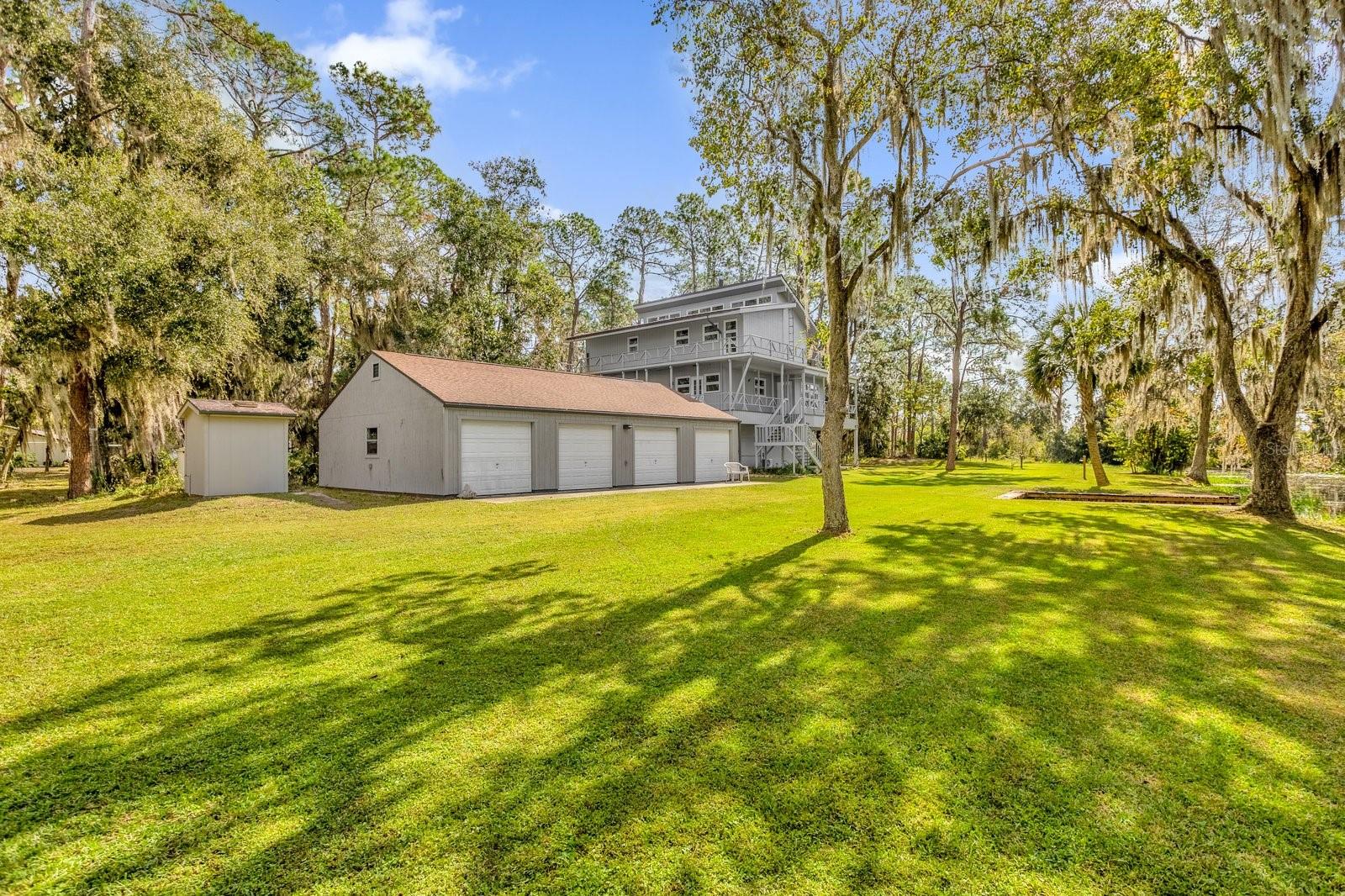 7373 CIRCLE DRIVE