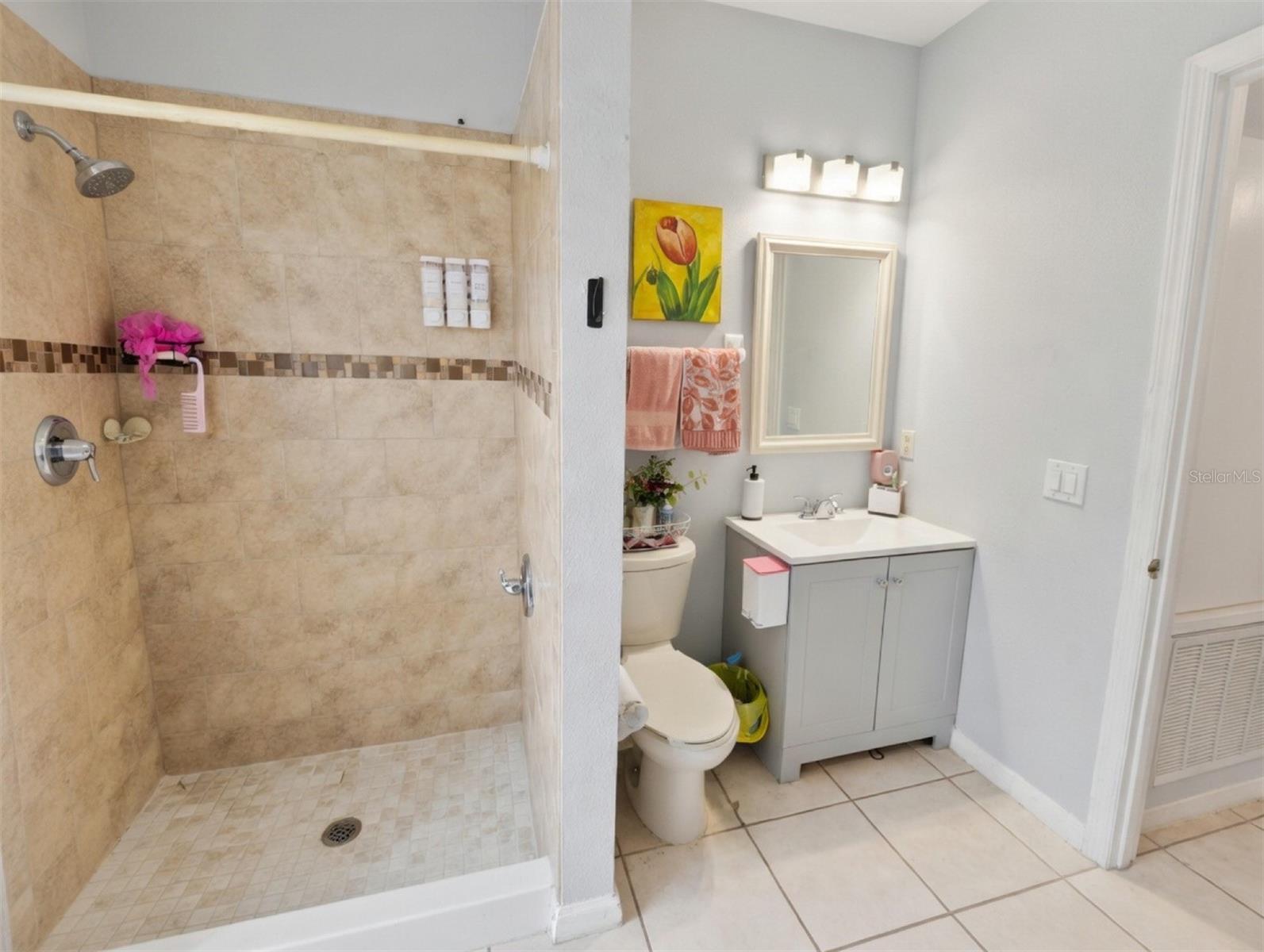 FORTUNE LAKES - Residential