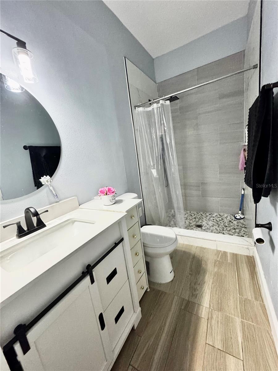 FORTUNE LAKES - Residential