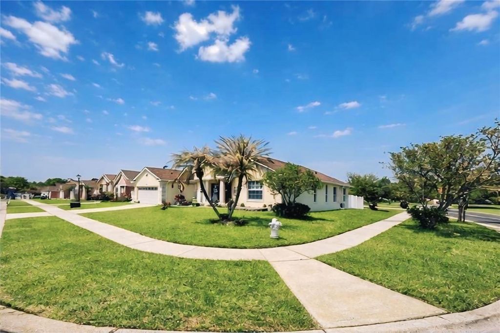 Photo of 2601 Gold Dust Circle, Kissimmee, FL 34744 (MLS # S5146084)