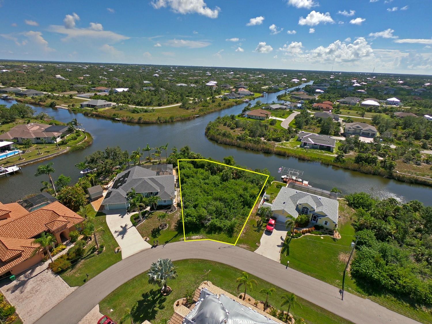 PORT CHARLOTTE SEC 081 - Land