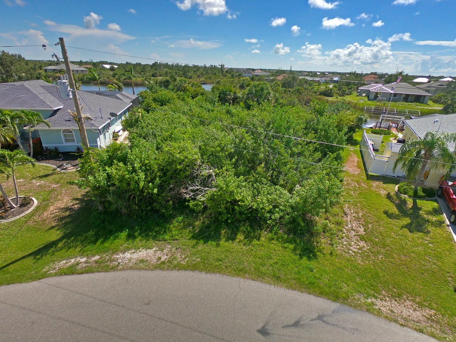 PORT CHARLOTTE SEC 081 - Land