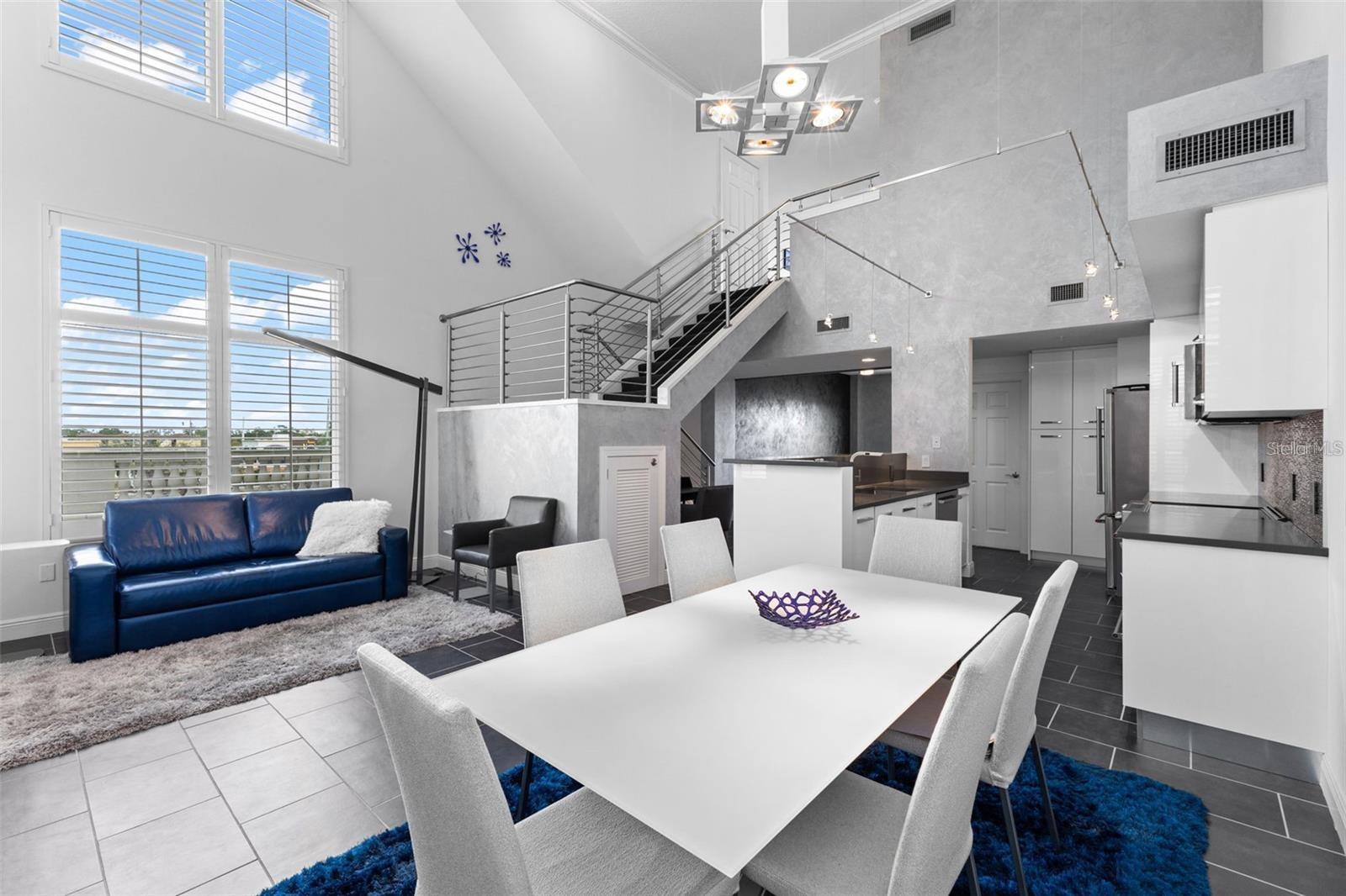 800 N TAMIAMI TRAIL 321