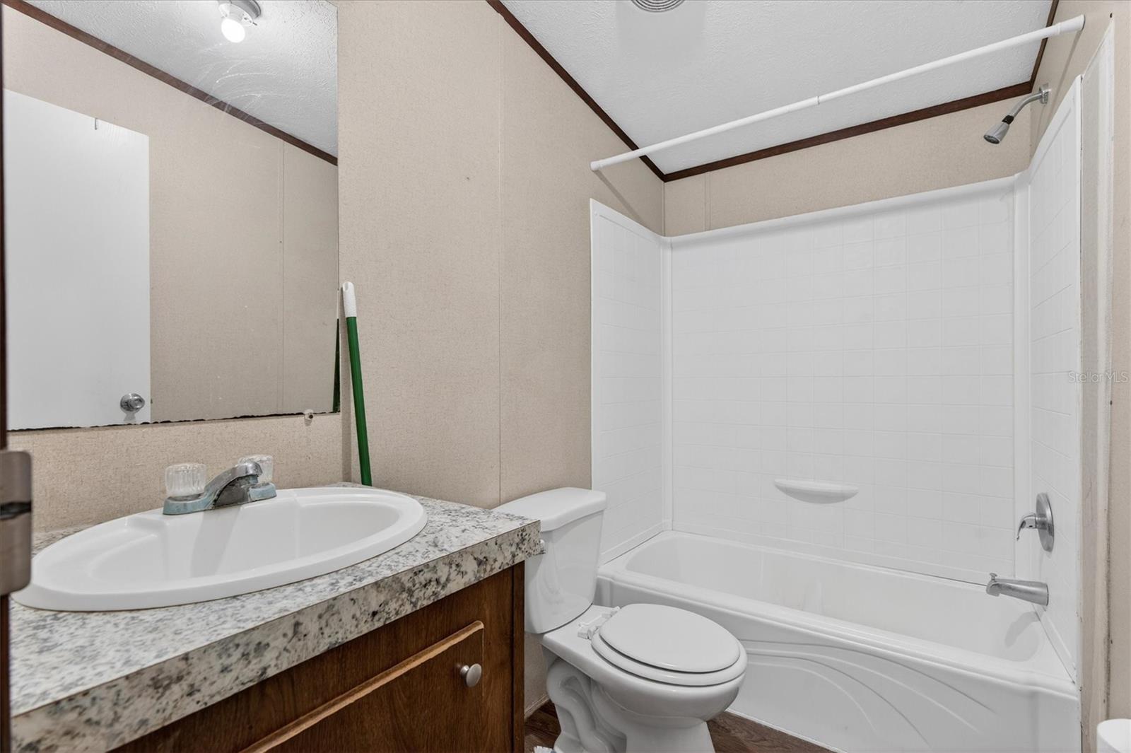 NEIGHBORHOOD 0831 - Residential