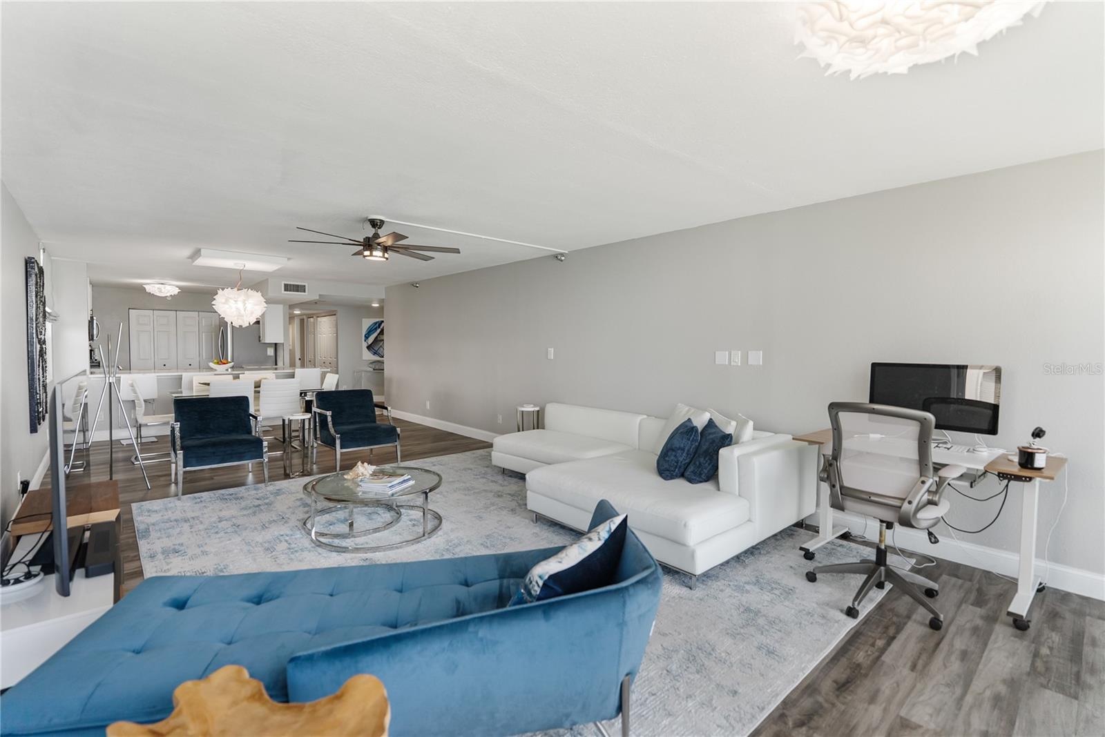 LAWRENCE POINTE II - Residential