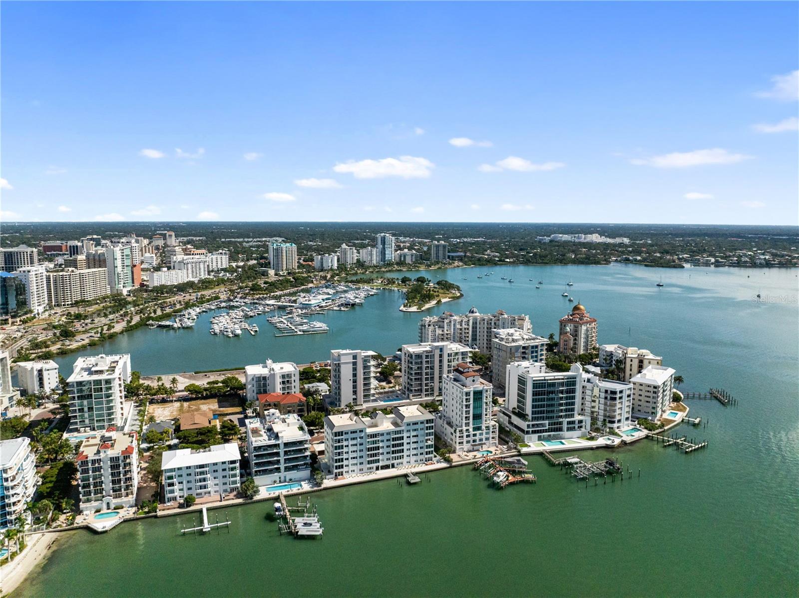 LAWRENCE POINTE II - Residential