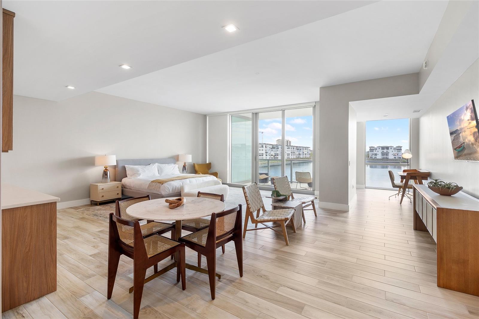 MARINA POINTE EAST - Residential