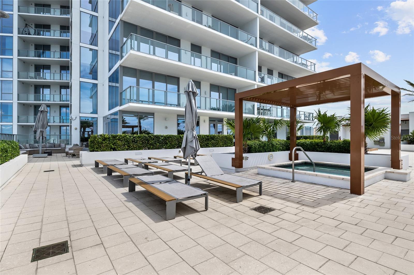 MARINA POINTE EAST - Residential