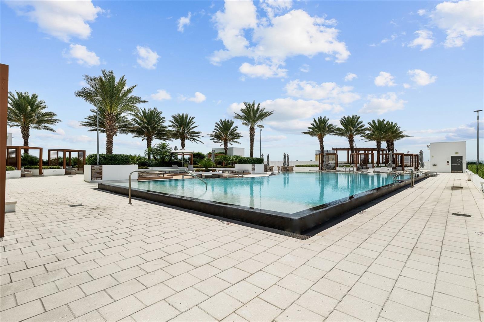MARINA POINTE EAST - Residential