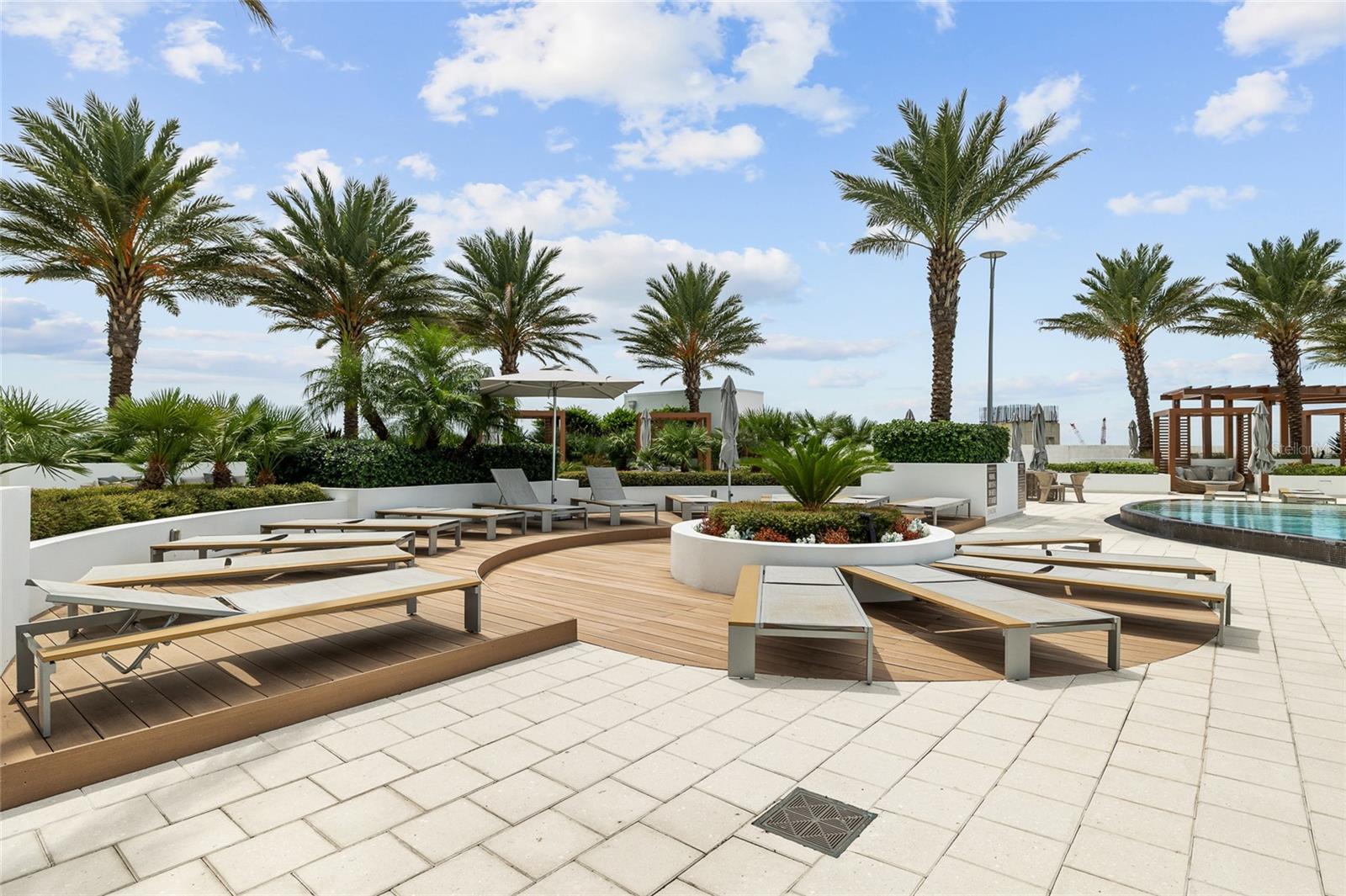 MARINA POINTE EAST - Residential
