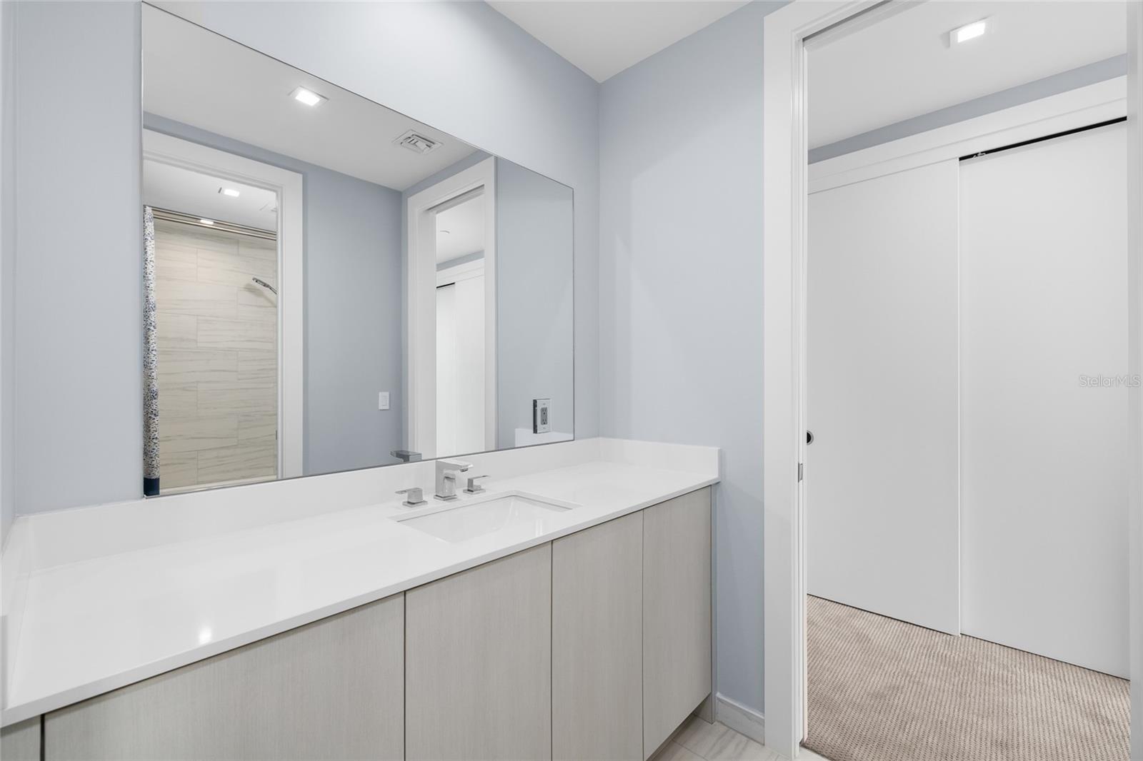 MARINA POINTE EAST - Residential