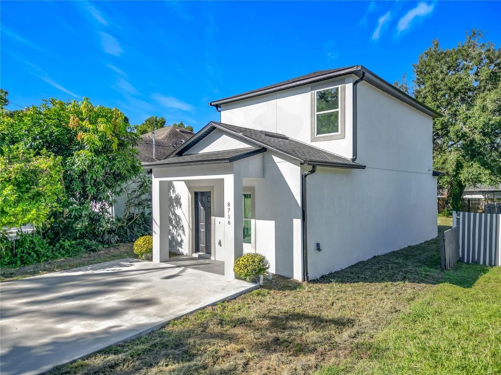 Photo of 8716 N Lynn Avenue, Tampa, FL 33604 (MLS # TB8436119)