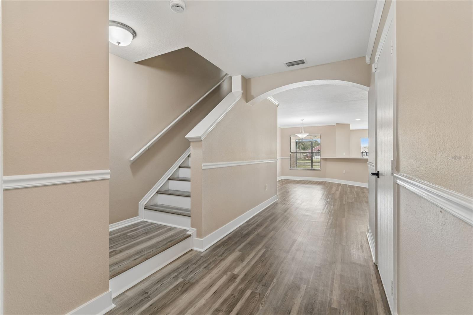 EDGEWATER AT LAKE BRANDON - Residential