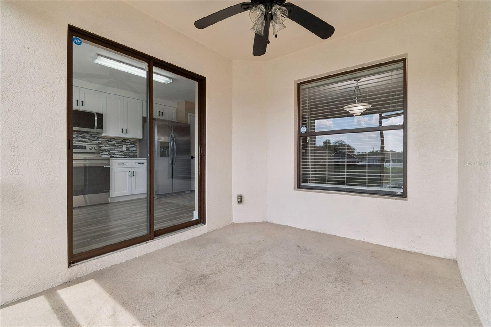 EDGEWATER AT LAKE BRANDON - Residential