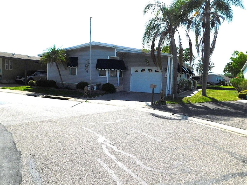 Photo of 1001 Starkey Road #395, Largo, FL 33771 (MLS # TB8493376)