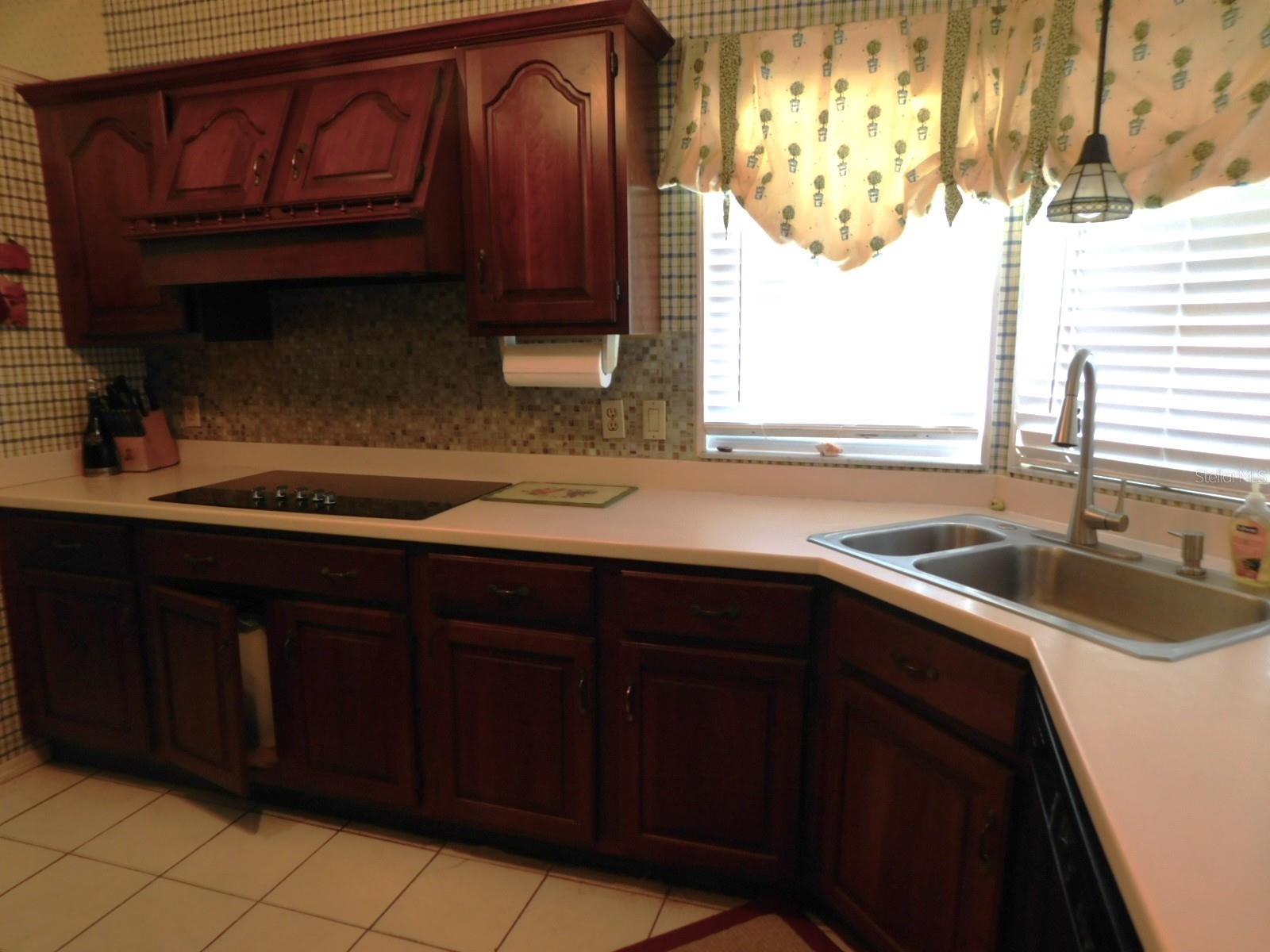 PARADISE ISLAND CO-OP INC - Residential